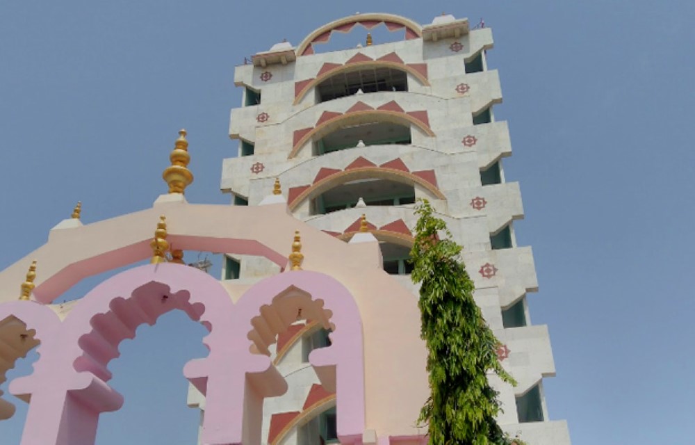 Hotel Royal Aroma by Shradha Residency Attraction Pictures